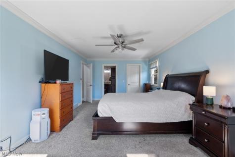 6525 Beckleigh Circle NW Canton OH 44708