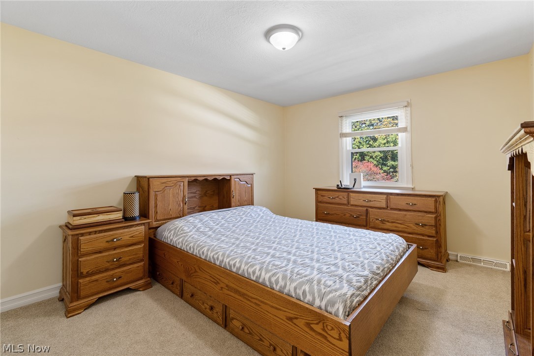 6525 Beckleigh Circle NW Canton OH 44708