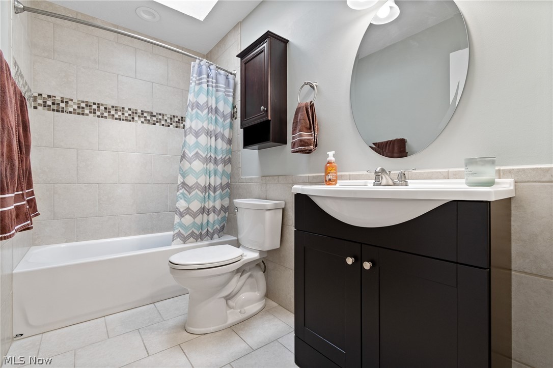6525 Beckleigh Circle NW Canton OH 44708