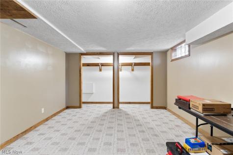 6525 Beckleigh Circle NW Canton OH 44708