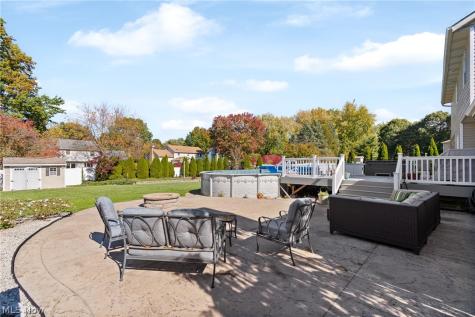 6525 Beckleigh Circle NW Canton OH 44708