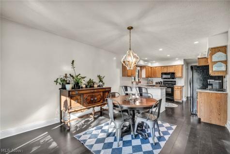 153 Sonesta Avenue Elyria OH 44035