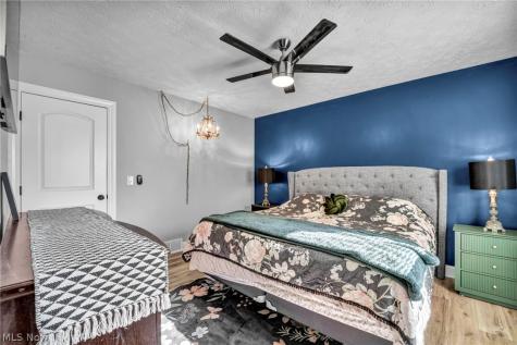 153 Sonesta Avenue Elyria OH 44035