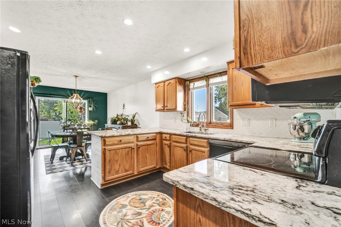 153 Sonesta Avenue Elyria OH 44035