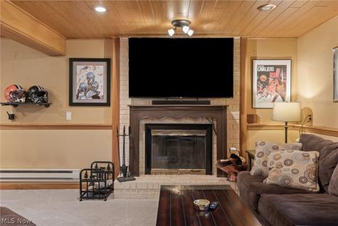 5995 Buffham Road Seville OH 44273