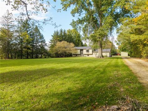 5995 Buffham Road Seville OH 44273