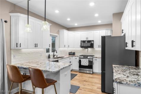 39600 Aurora Road Solon OH 44139