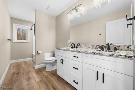 39600 Aurora Road Solon OH 44139