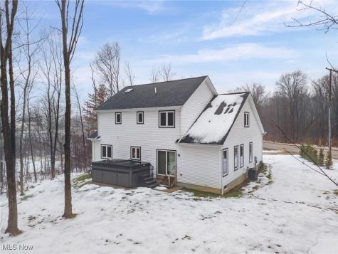 39600 Aurora Road Solon OH 44139