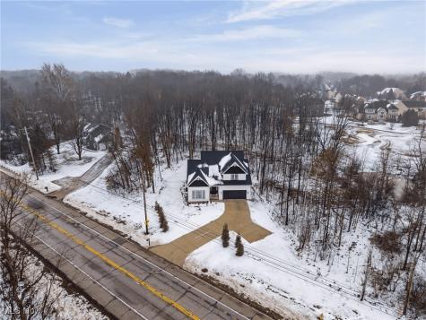 39600 Aurora Road Solon OH 44139