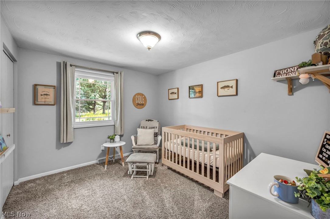 6934 Center Street NE Hartville OH 44632