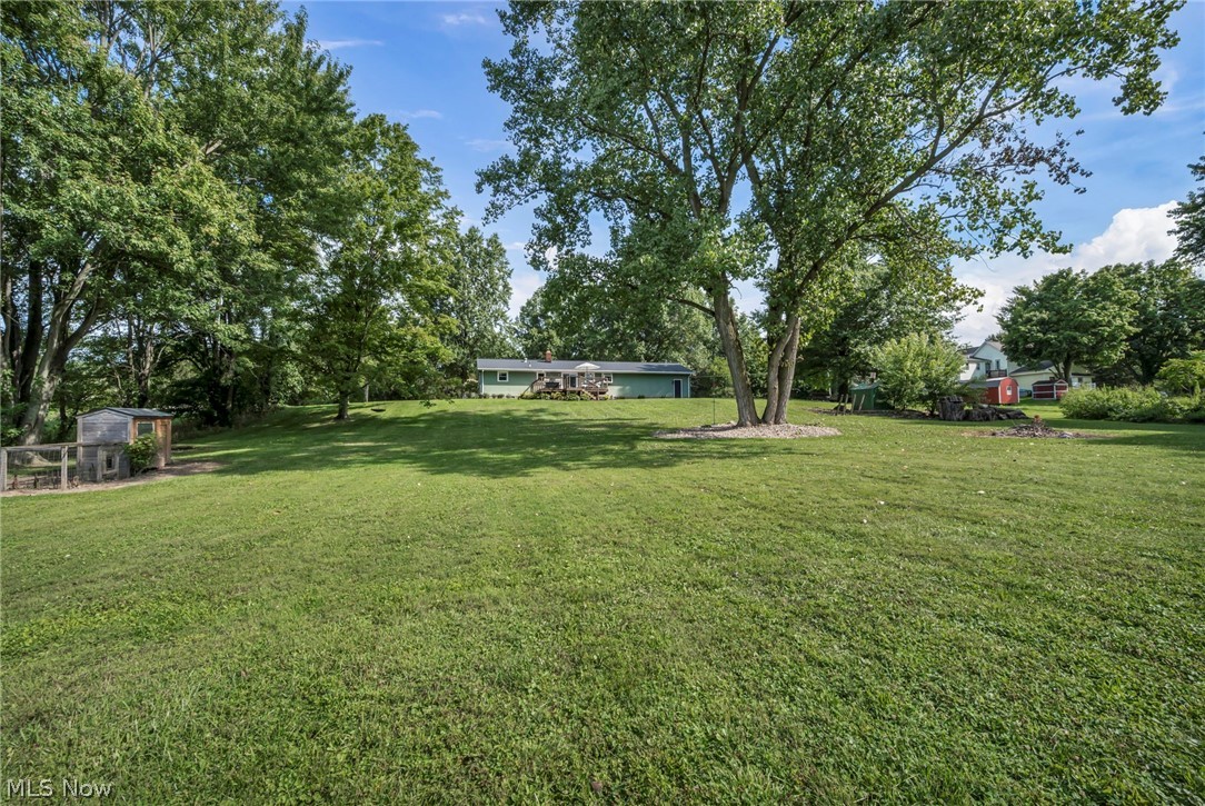 6934 Center Street NE Hartville OH 44632