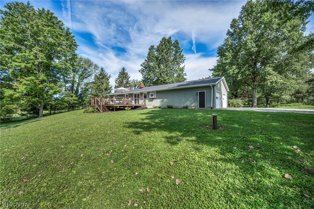 6934 Center Street NE Hartville OH 44632