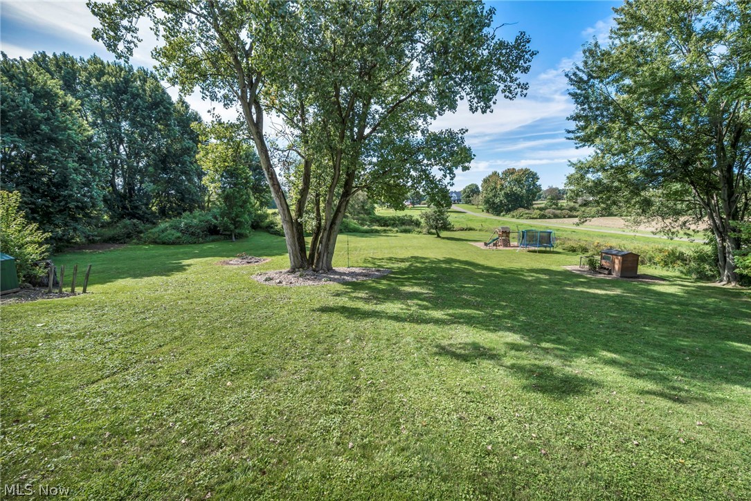 6934 Center Street NE Hartville OH 44632