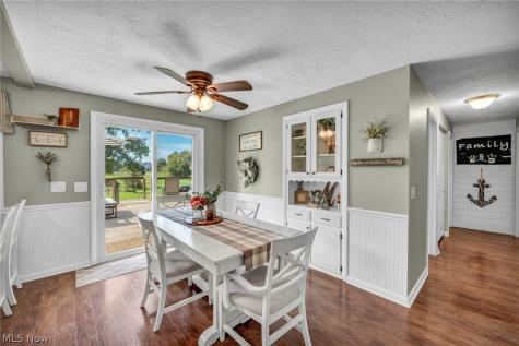 6934 Center Street NE Hartville OH 44632