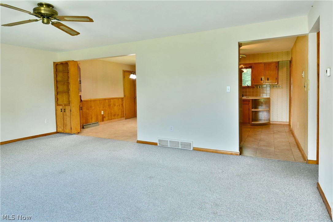 2909 Beal Street NW Warren OH 44485