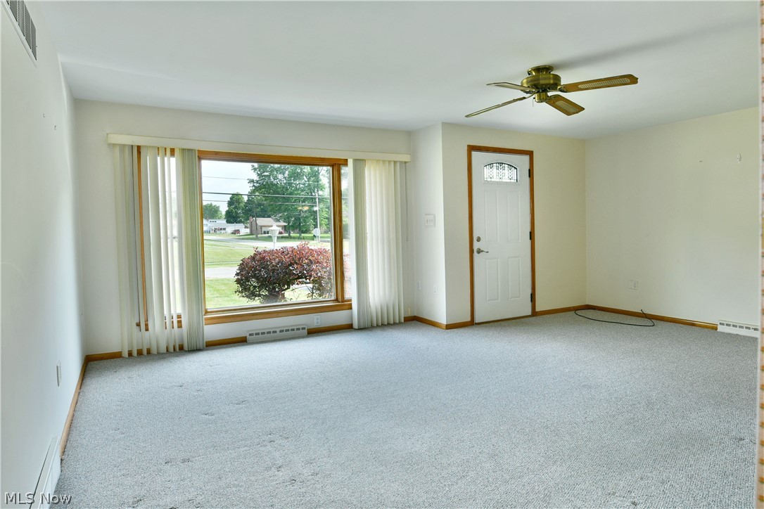 2909 Beal Street NW Warren OH 44485