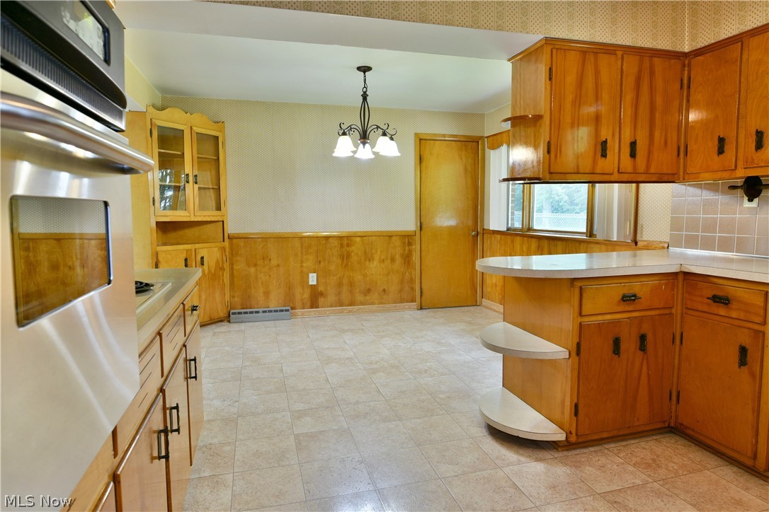 2909 Beal Street NW Warren OH 44485