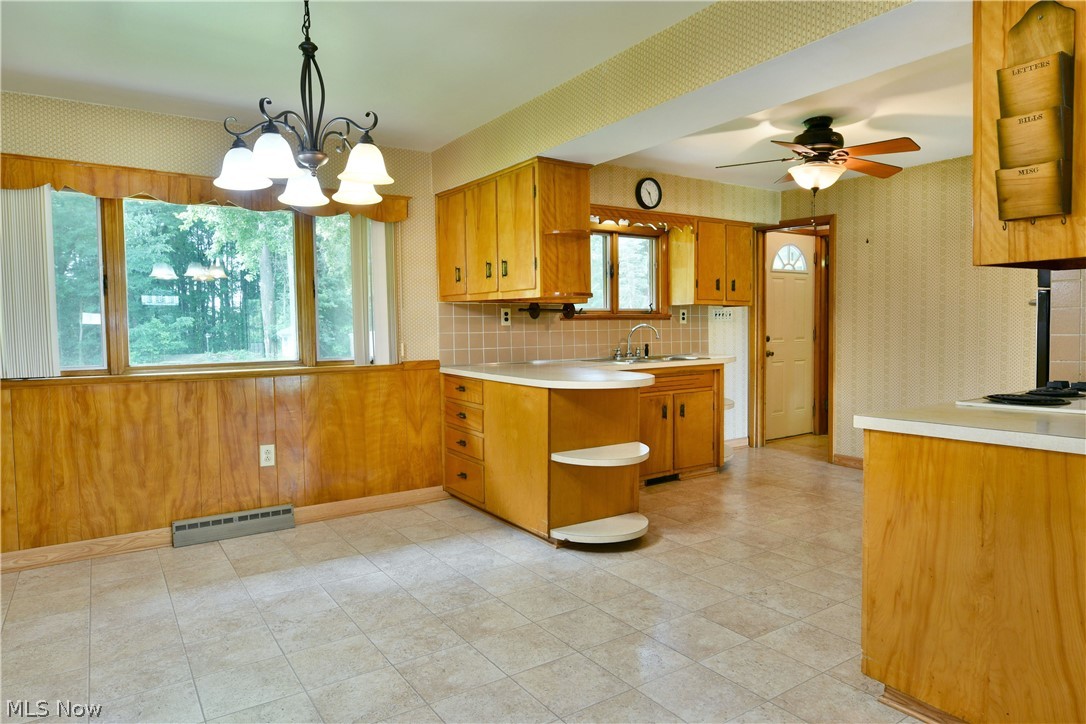 2909 Beal Street NW Warren OH 44485