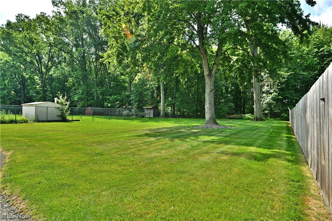 2909 Beal Street NW Warren OH 44485