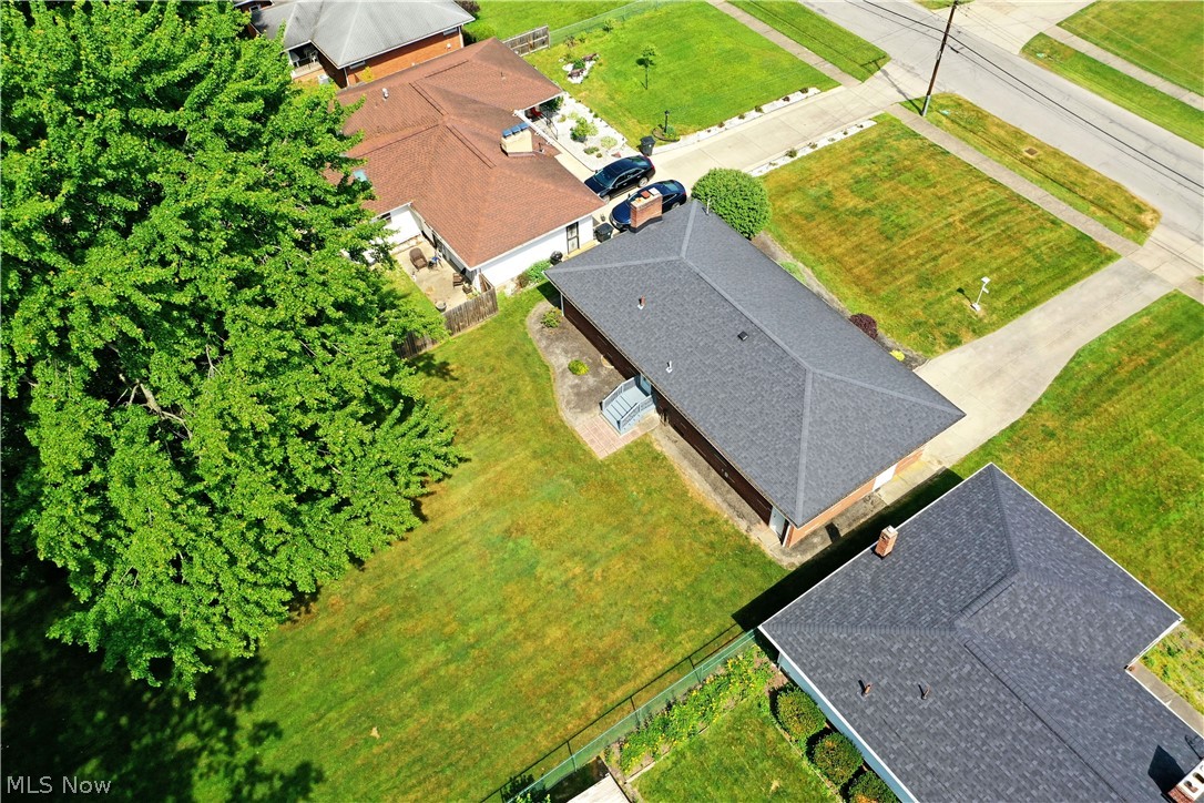 2909 Beal Street NW Warren OH 44485