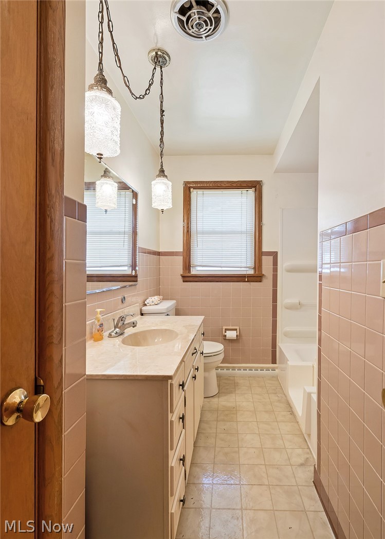 1205 Rose Avenue Girard OH 44420