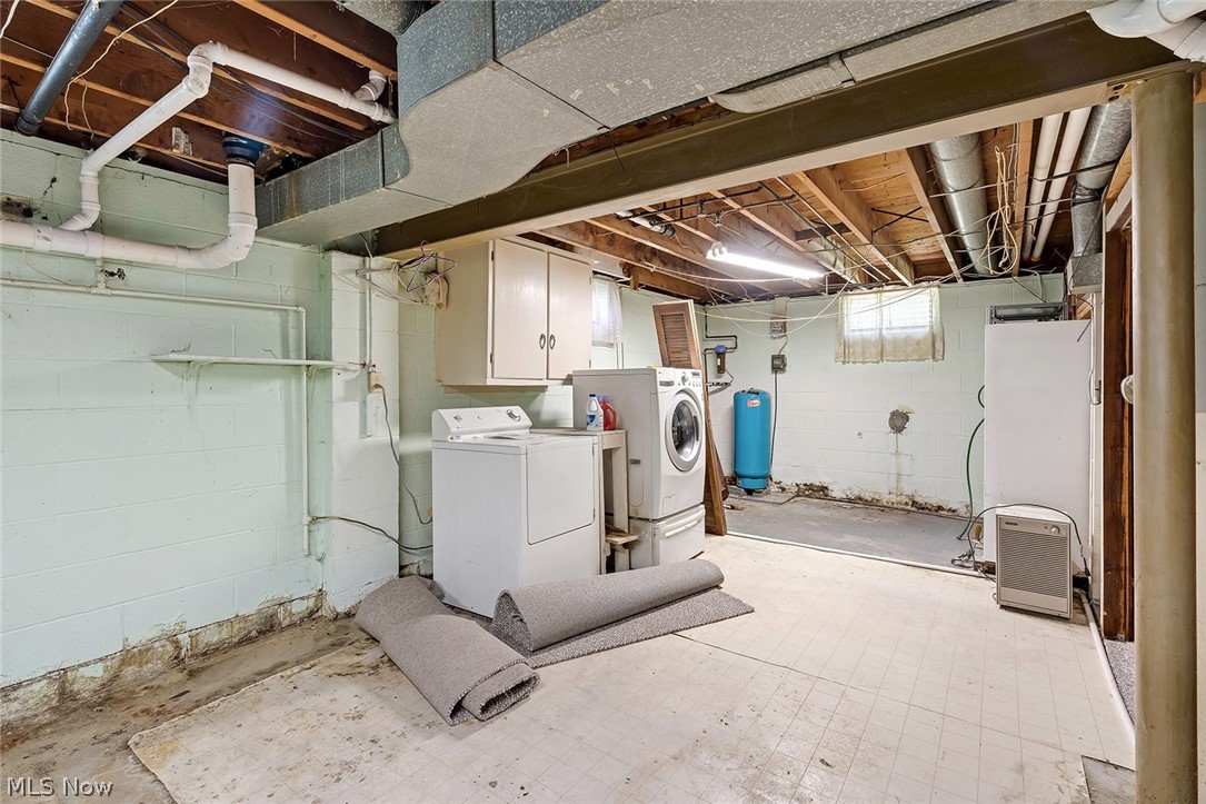 1205 Rose Avenue Girard OH 44420
