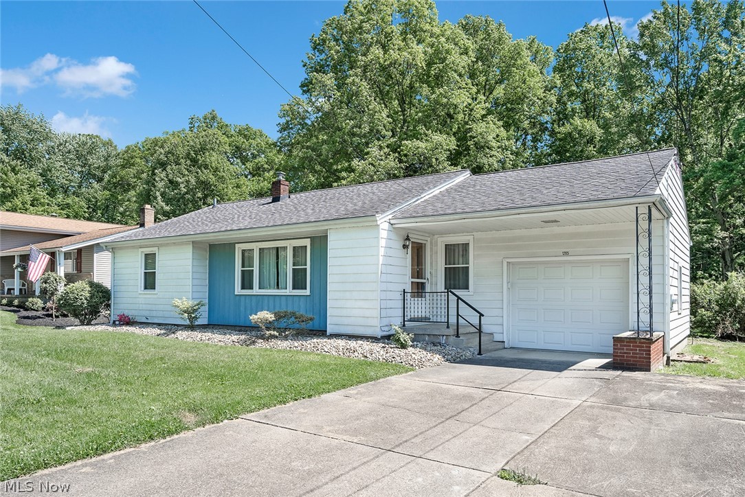 1205 Rose Avenue Girard OH 44420