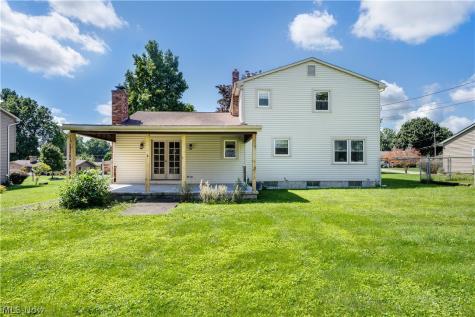4474 Woodridge Drive Youngstown OH 44515