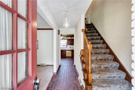 4474 Woodridge Drive Youngstown OH 44515