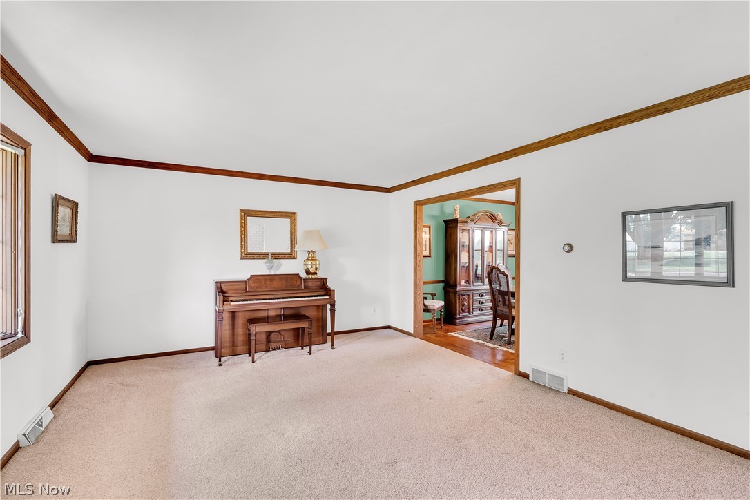 4474 Woodridge Drive Youngstown OH 44515
