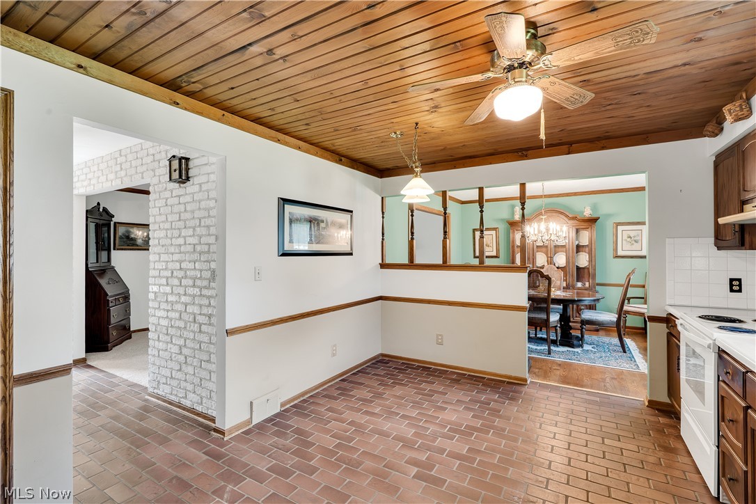 4474 Woodridge Drive Youngstown OH 44515