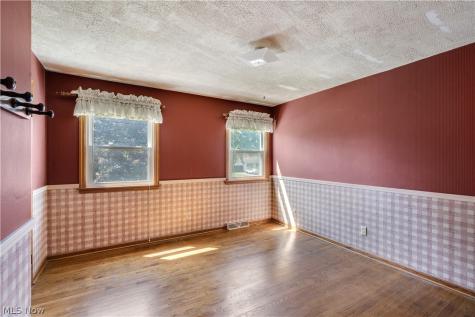 4474 Woodridge Drive Youngstown OH 44515