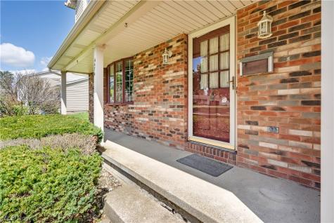 4474 Woodridge Drive Youngstown OH 44515