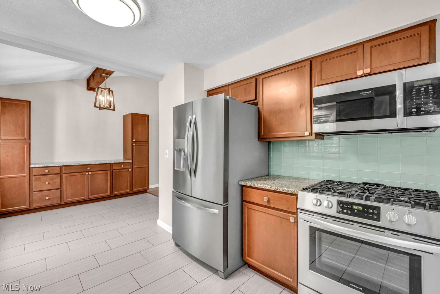 13988 Bennington Boulevard Middleburg Heights OH 44130