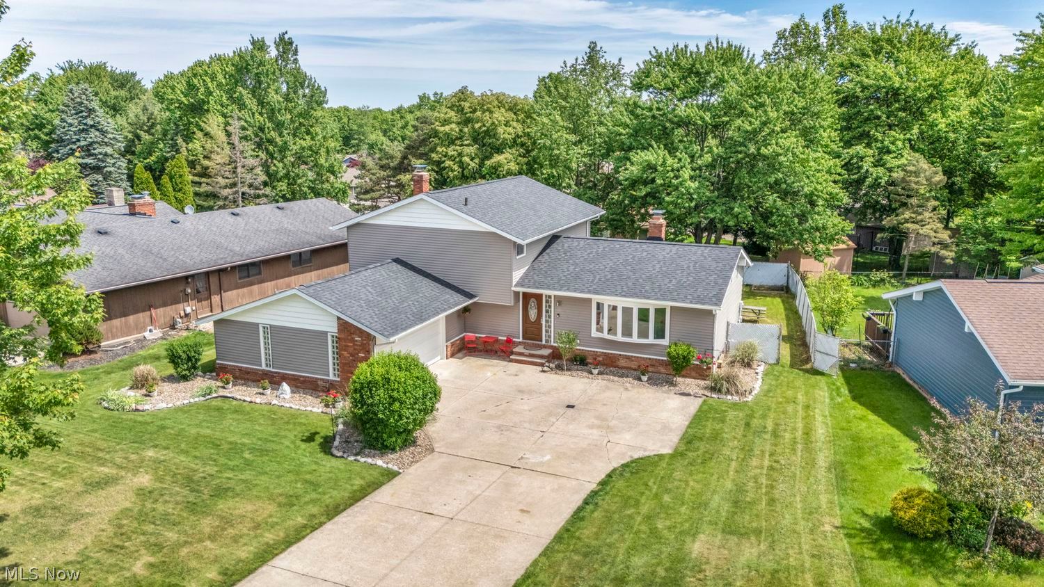 13988 Bennington Boulevard Middleburg Heights OH 44130
