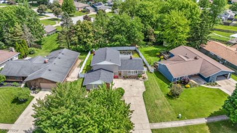 13988 Bennington Boulevard Middleburg Heights OH 44130
