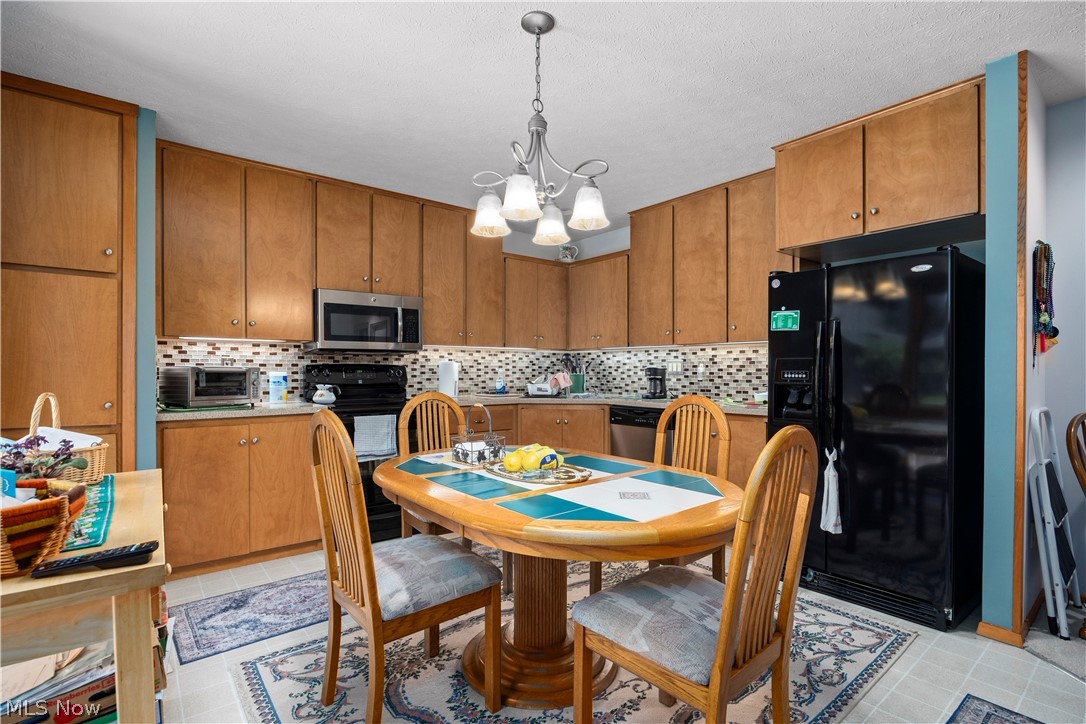 13228 Olympus Way Strongsville OH 44149