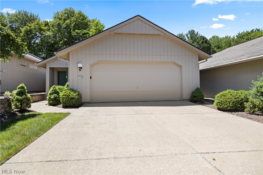 13228 Olympus Way Strongsville OH 44149