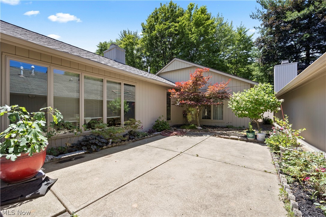 13228 Olympus Way Strongsville OH 44149