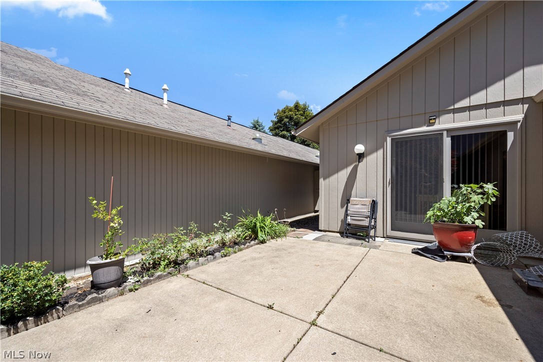 13228 Olympus Way Strongsville OH 44149