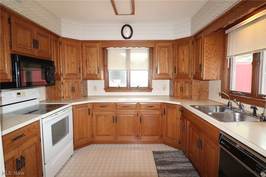 88 Hillside Drive Dalton OH 44618