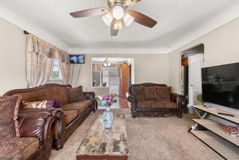 6127 W 130th Street Parma OH 44130