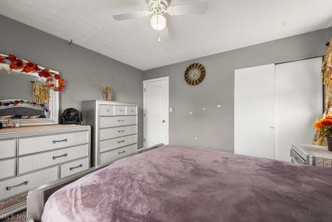 6127 W 130th Street Parma OH 44130