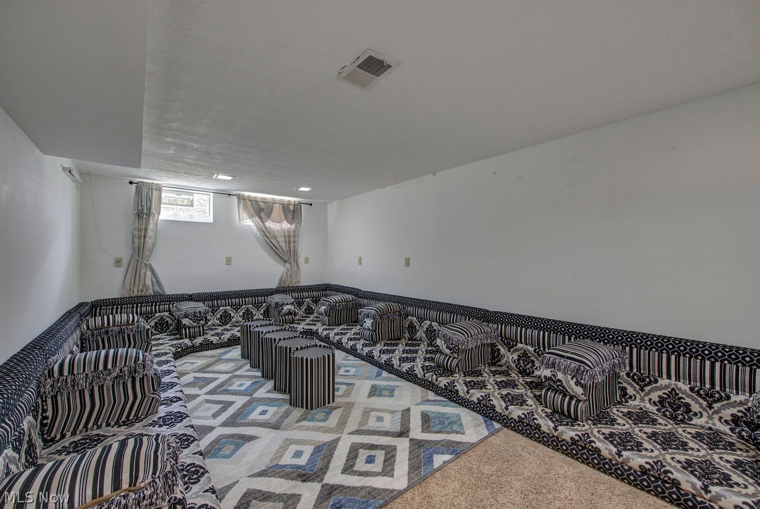 6127 W 130th Street Parma OH 44130