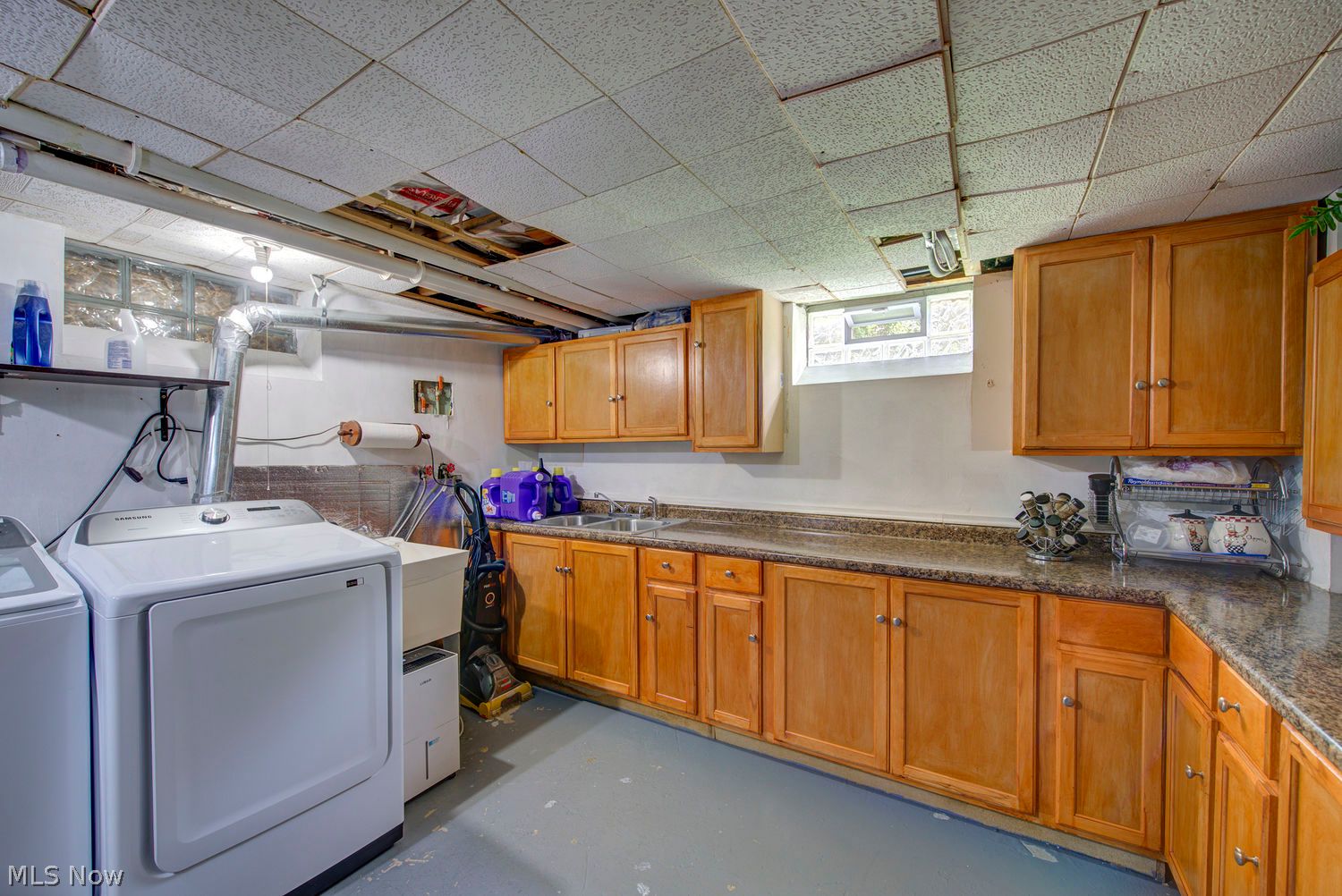 6127 W 130th Street Parma OH 44130