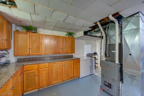 6127 W 130th Street Parma OH 44130