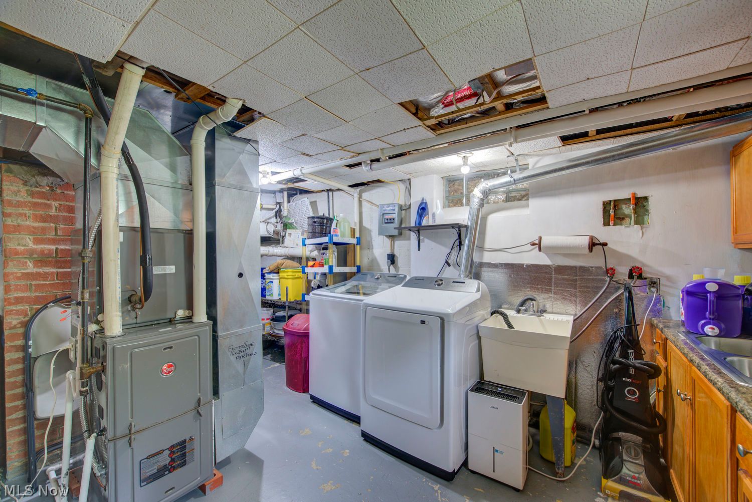 6127 W 130th Street Parma OH 44130