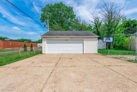 6127 W 130th Street Parma OH 44130