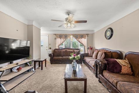 6127 W 130th Street Parma OH 44130